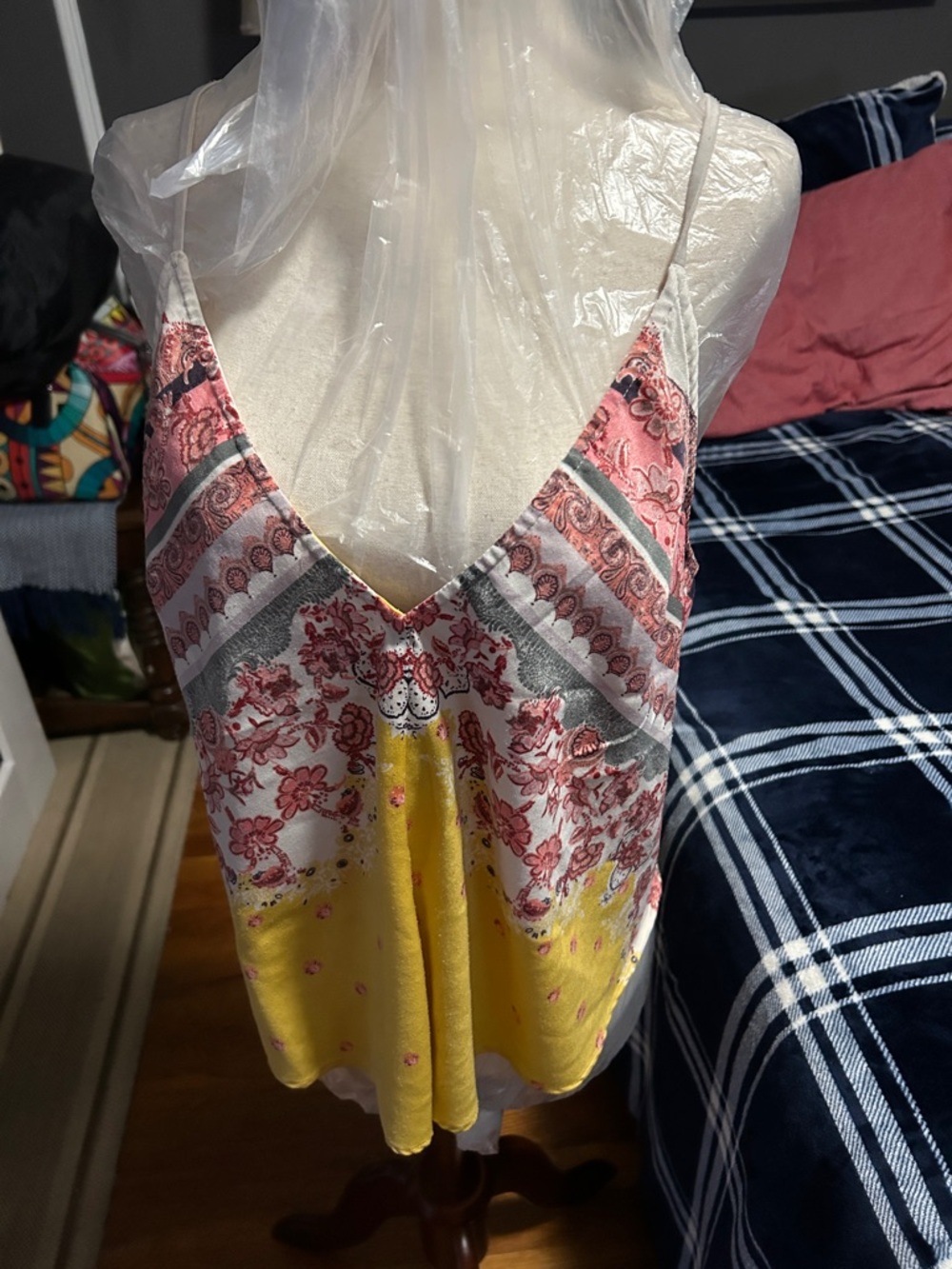 Free peopleintimately  Floral Spaghetti Strap Tank Top  size medium